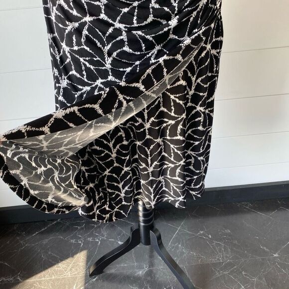 Connected Apparel Asymmetrical Neck Elbow Sleeve Dress Size 12 - Picture 7 of 12